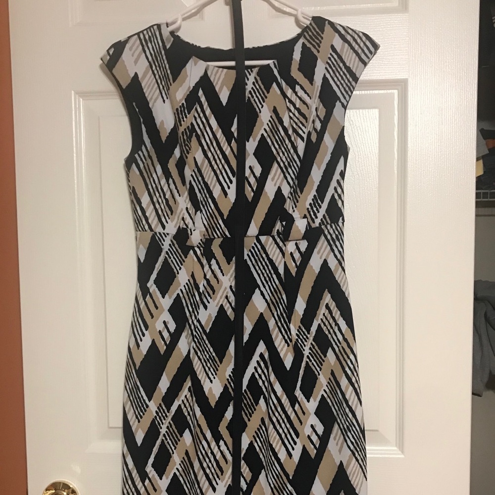 DressDress